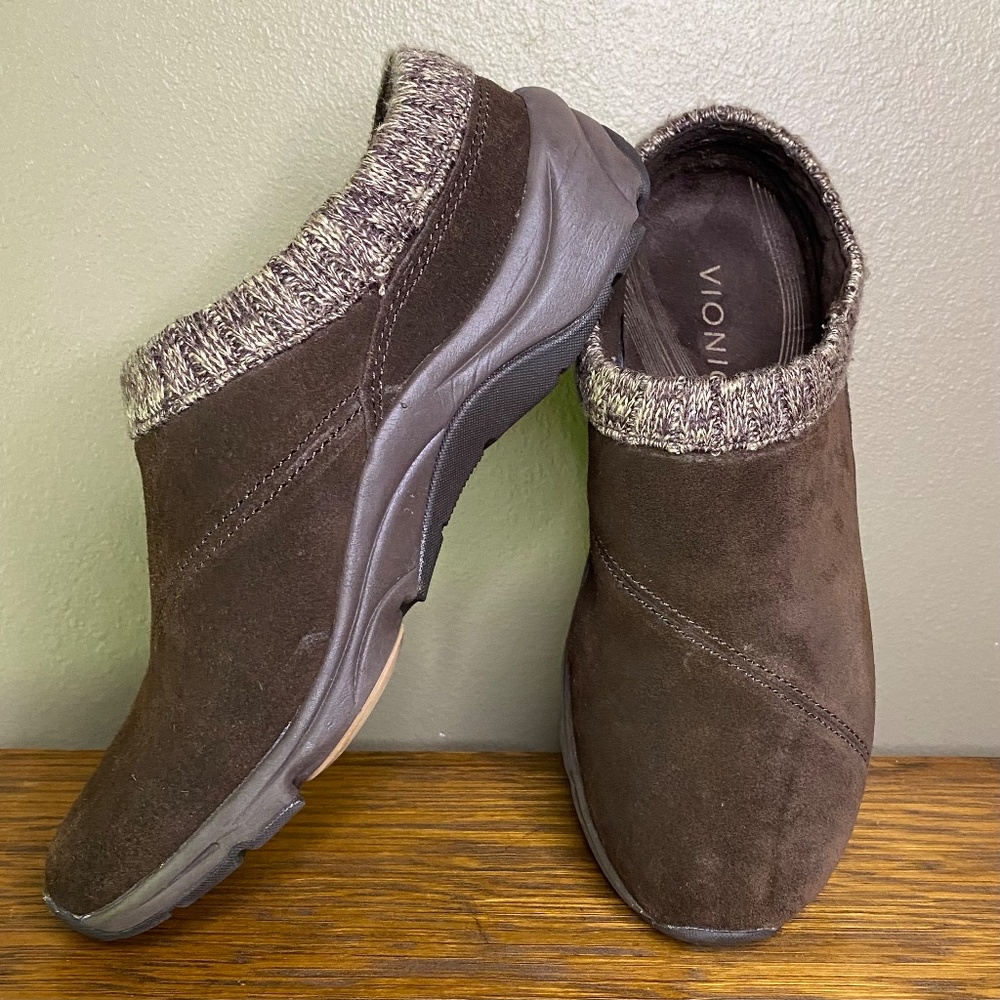 Vionic Shoes, Women's Arbor Clog, Water Resistant, Size 7.5, Excellent Condition
